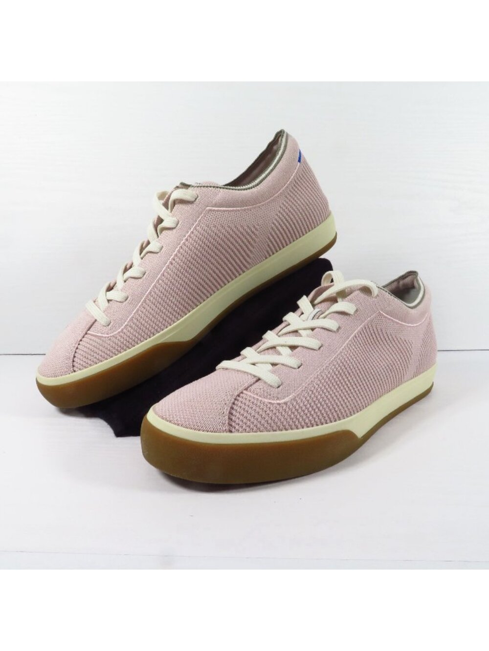 Rothys The Lace Up Sneakers Lilac Women's Sz 9 Unworn Gum Sole Lavender Purple